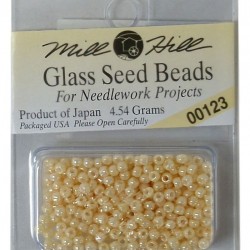 MH Seed Beads - CRÈME