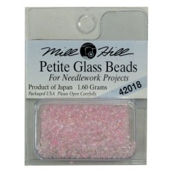 MH Petite Glass Beads - CRYSTAL PINK