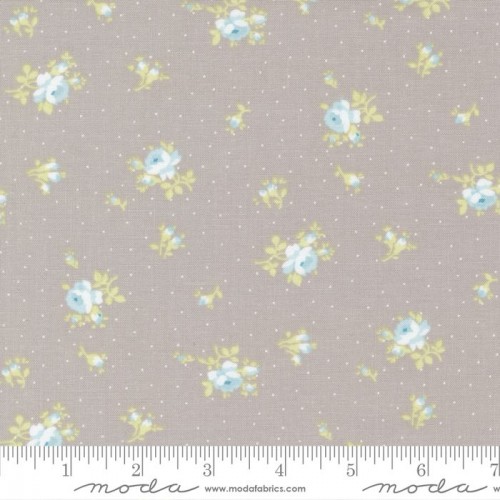 Medium Floral - PEBBLE Medium Floral - PEBBLE